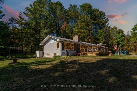 15166 HIGHWAY 118 N/A, Dysart Et Al, Ontario K0M 1S0, Canadá