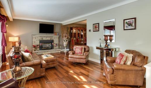 7835 RYSDALE STREET, Niagara Falls, Ontario L2H 1G5, Canada