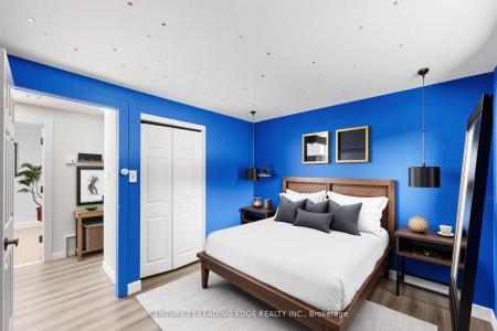 171 PHILLIP MURRAY AVENUE, Oshawa, Ontario L1J 1G6, Kanada