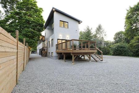 858 WILLIAM STREET, London East, Ontario N5Y 2S3, Canada