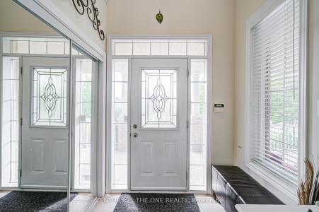 1 LOURAKIS STREET, Richmond Hill, Ontario L4E 0J6, Canada