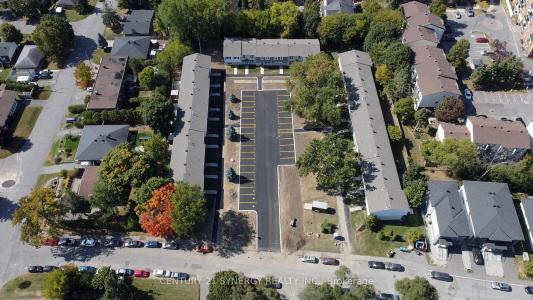 662 HOCHELAGA STREET, Overbrook - Castleheights And Area, Ontario K1K 2E9, Canada