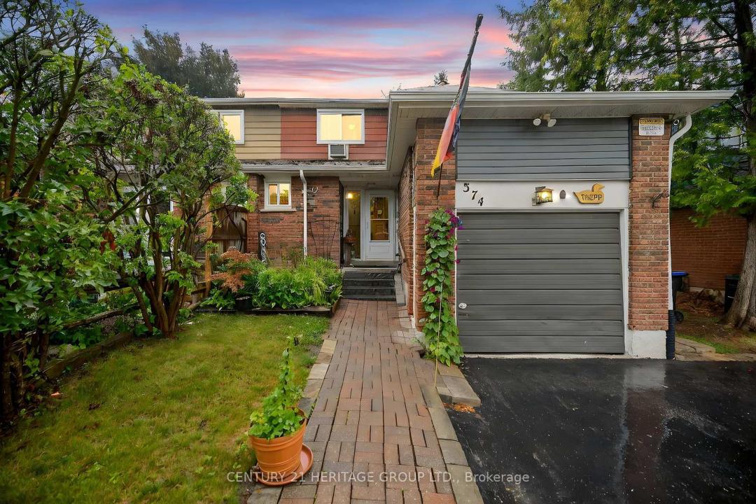 374 MAPLEGROVE AVENUE, Bradford West Gwillimbury, Ontario L3Z 1V7, Canada