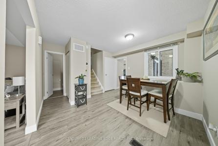 416 SCOTTSDALE DRIVE, Guelph, Ontario N1G 2Z8, Canada