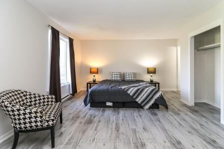 4 TRAFALGAR ROAD, Collingwood, Ontario L9Y 5G4, Canadá