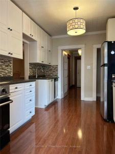 295 RITSON ROAD S, Oshawa, Ontario L1H 2N5, Canada