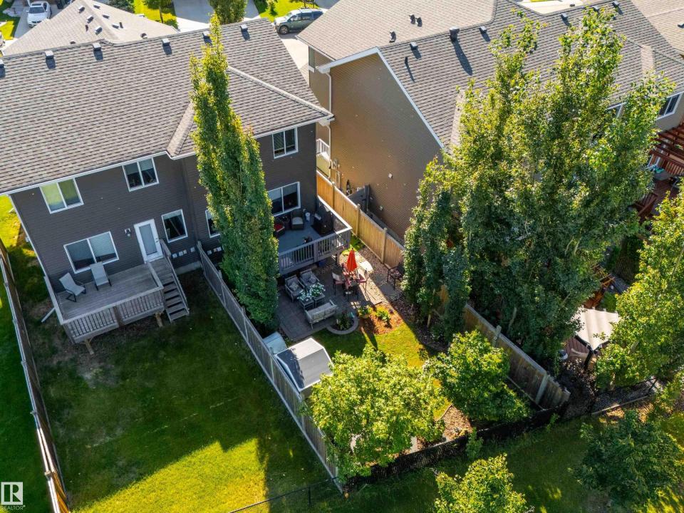 136 REED PLACE, Leduc, Alberta T9E 1B1, Kanada