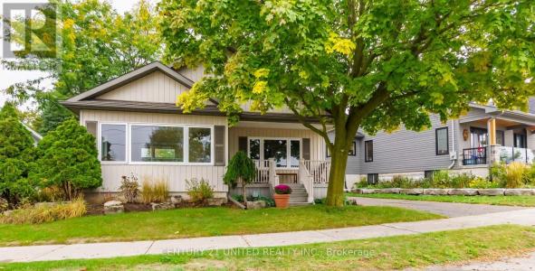 57 EDGEWATER BOULEVARD, Peterborough (ashburnham Ward 4), Ontario K9H 1A4, Canada