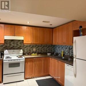 71 LILLY CUP AVENUE, Toronto (clairlea-birchmount), オンタリオ M1L 0G1, カナダ
