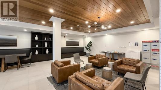 320 PLAINS ROAD EAST, Burlington (lasalle), Ontario L7T 2C8, Canadá