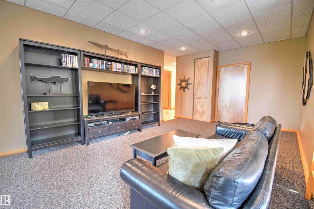 207 56512 RR 111, Rural St. Paul County, Alberta T0A 2G0, Canada