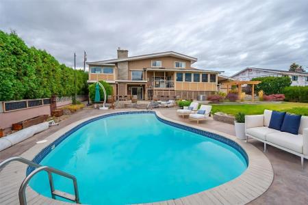 6521 BELLEVUE DRIVE, Oliver, Columbia Britannica V0H 1T4, Canada