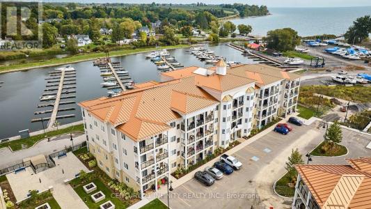 70 SHIPWAY AVENUE, Clarington (newcastle), Ontario L1B 0V7, Canada