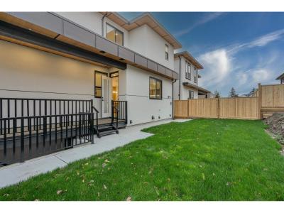 16647 18 AVENUE, Surrey, 不列颠哥伦比亚省 V3Z 9X5, 加拿大