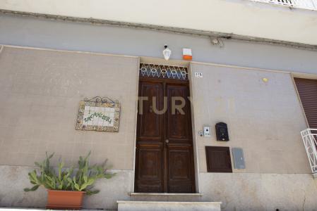 Via Neghelli, Avola, Sicilia 96012, Italie