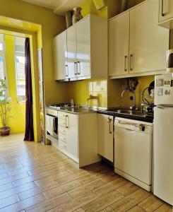 Lisbon, Lisbon 1200-737, Portugal