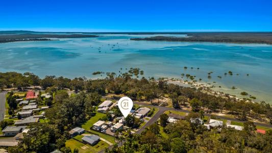 6 Mitchell Street, Tin Can Bay, QLD 4580, Australia