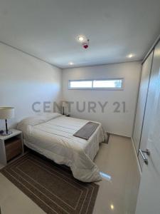 General santos casi Genaro Ruiz , Las Mercedes, Asunción 000002222, Парагвай