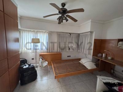 486 entre 18 y 19 , La Plata, GBA Sur 00001, Argentina