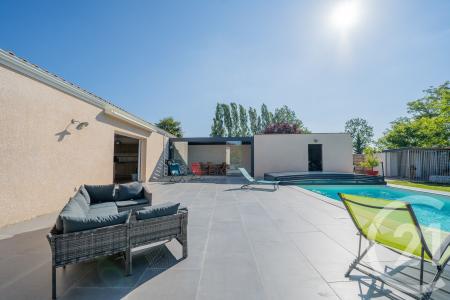 Cozes, פואטו-שראנט 17120, צרפת 