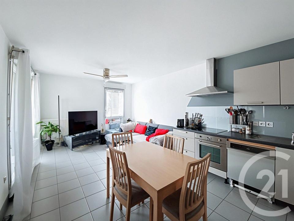 St Priest, Ródano-Alpes 69800, França