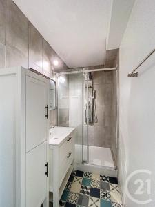 Clermont Ferrand, Alvernia 63000, Francia