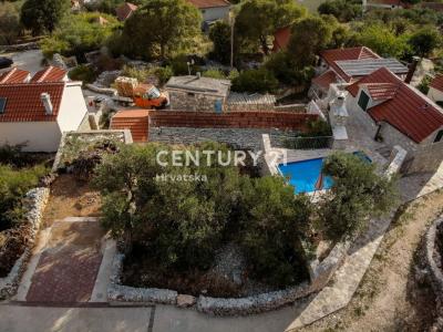 Marina, Vinišće, Na Przystań, Splitsko-dalmatinska Županija, Chorwacja