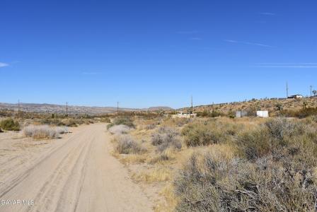 Indio Avenue APN 0588-081-11, Yucca Valley, 加利福尼亚州 92284, 美国