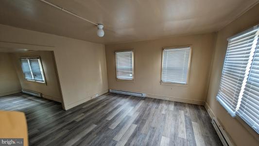 15 E 4TH ST, BLADES, Делавер 19973, Соединенные Штаты