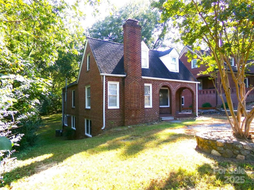 1014 E Main Street, Albemarle, Carolina Do Norte 28001, Estados Unidos