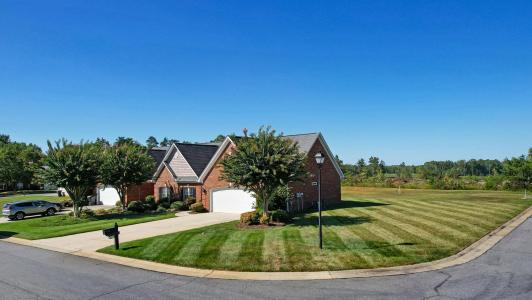 107 Sunny Place, Reidsville, North Carolina 27320, Stati Uniti