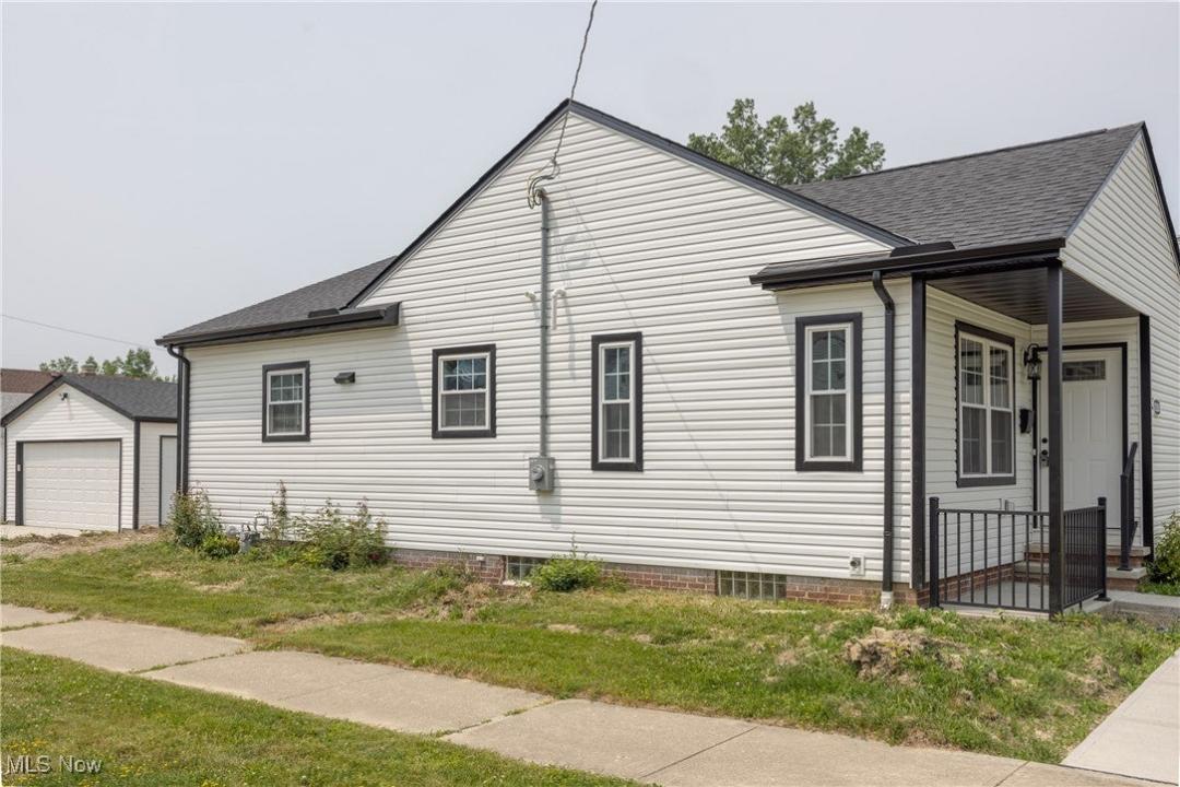 1836 E 294th Street, Wickliffe, 俄亥俄州 44092, 美國