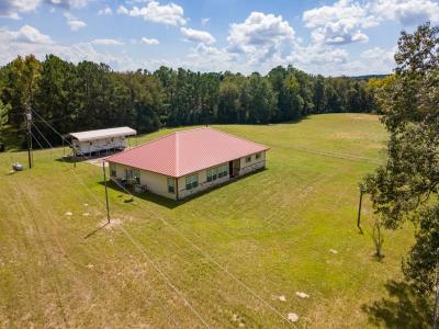 7655 County Road 2065, Crockett, Texas 75835