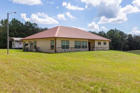 7655 County Road 2065, Crockett, Texas 75835