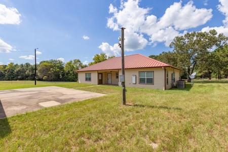 7655 County Road 2065, Crockett, Texas 75835