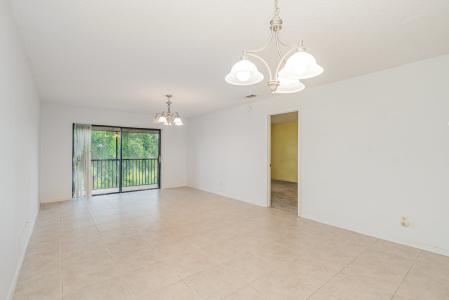 1033 Regency Drive , Melbourne, Florida 32935, Estados Unidos