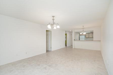 1033 Regency Drive , Melbourne, Florida 32935, Estados Unidos