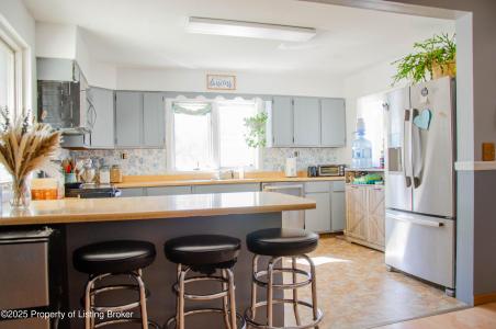 18 2nd Street, Bowman, ノースダコタ 58623, アメリカ合衆国