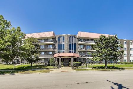 4840 Foster St 304, Skokie, Illinois 60077, Estados Unidos