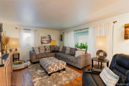 31221 Lyndon Street, Livonia, מישיגן 48154, ארצות הברית של אמריקה 