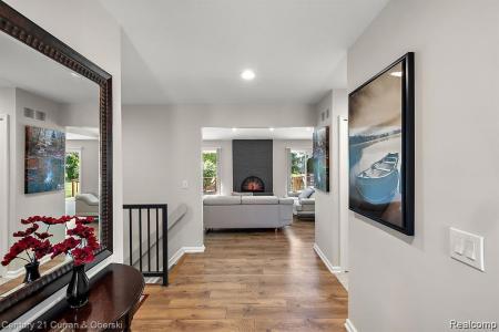 34058 Gable Drive, Livonia, Michigan 48152, Stati Uniti