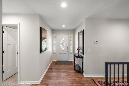 34058 Gable Drive, Livonia, Michigan 48152, Stati Uniti