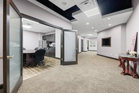 822 Kumho Dr. Suite 201, Fairlawn, אוהיו 44333, ארצות הברית של אמריקה 