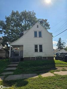 1609 Pine Street, Burlington, Iowa 52601