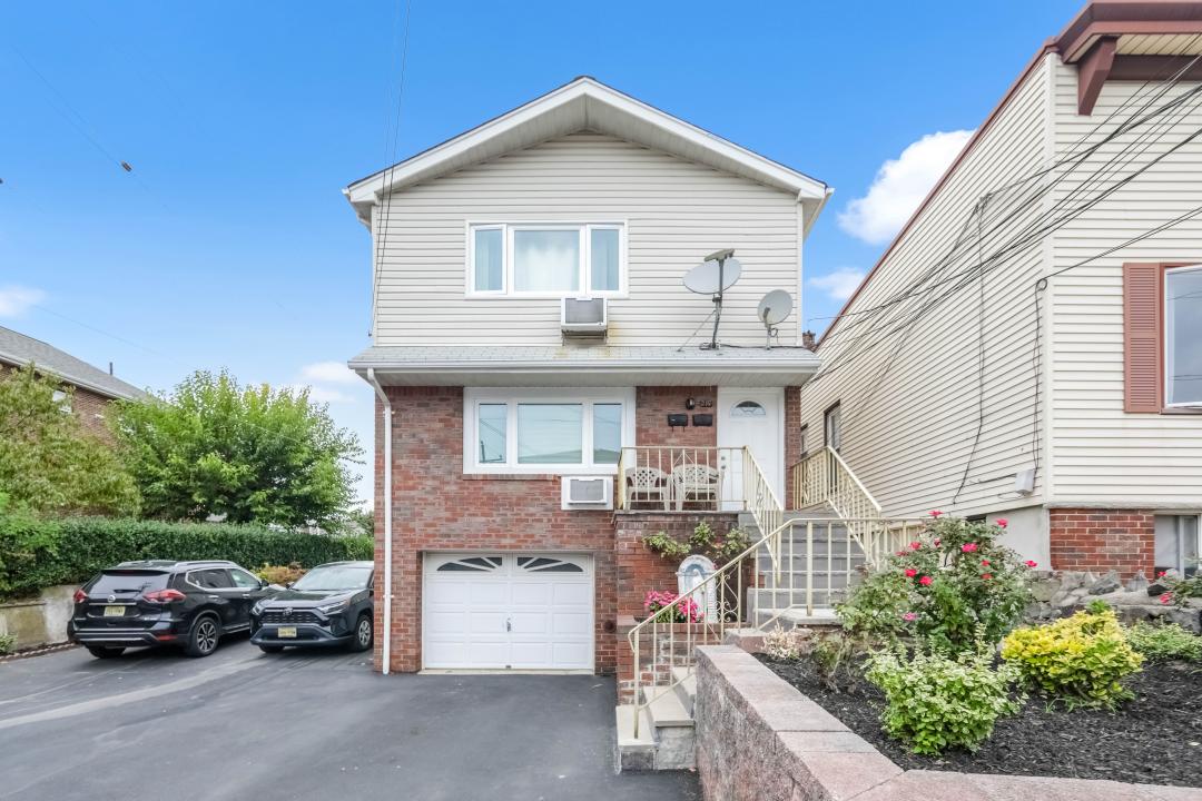 219 Cliff Street, Cliffside Park, Nueva Jersey 07010, Estados Unidos