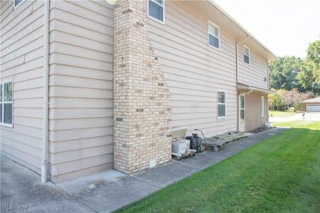 595 Jefferson Drive, Highland Heights, Ohio 44143