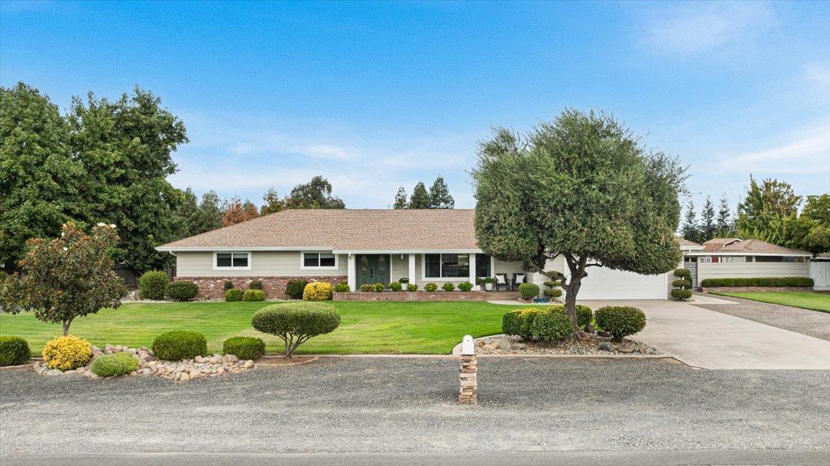 5125 River Road, Oakdale, California 95361