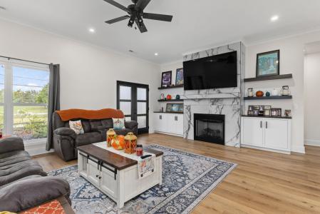 190 CR 234, Florence, Alabama 35633