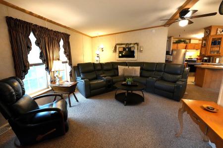 16 Shamrock Ave, Almont, Pennsylvania 19541, Stati Uniti