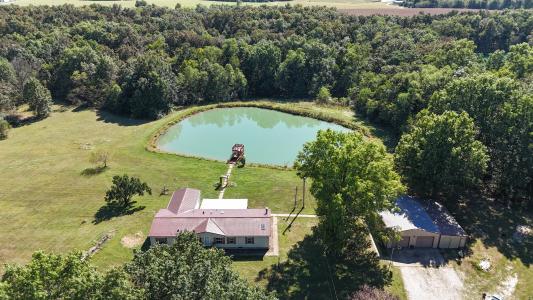 11057 Highway 24, Madison, Missouri 65263, Stati Uniti